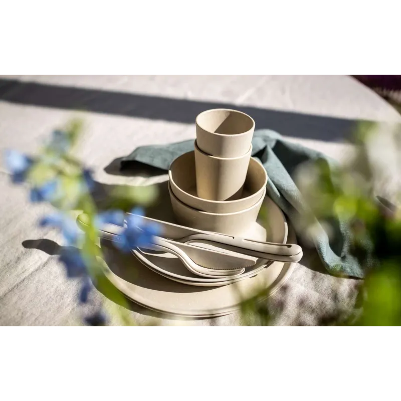 Kluczowe akcesoria kempingowe na każdą podróż